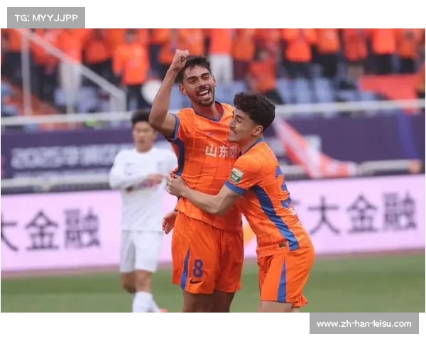 山东泰山马德鲁加枢纽角色 三中卫体系对边翼卫回追要求极高